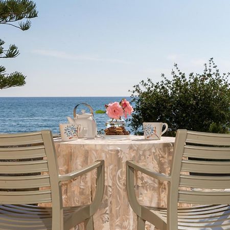 Villa Plori Makrýgialos Екстериор снимка