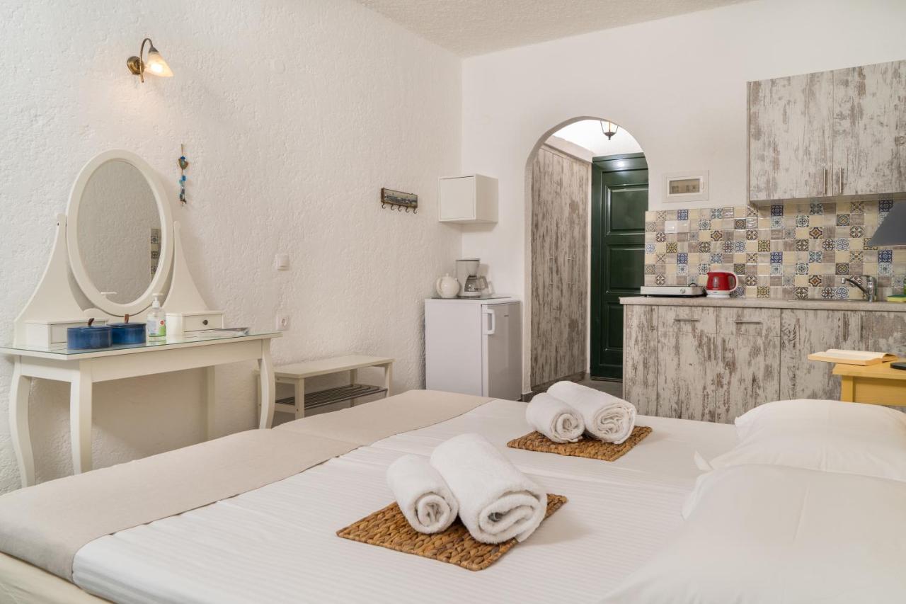 Villa Plori Makrýgialos Екстериор снимка