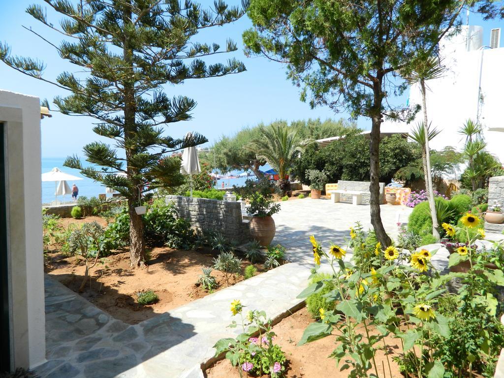 Villa Plori Makrýgialos Екстериор снимка