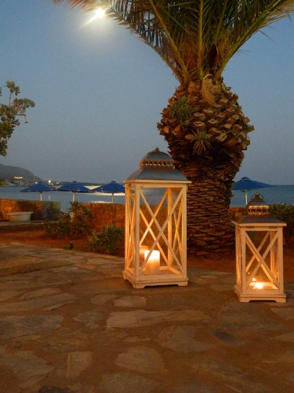 Villa Plori Makrýgialos Екстериор снимка